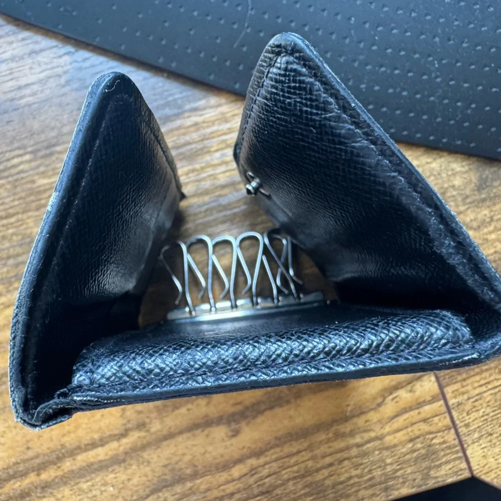 LOUIS VUITTON Damier Graphite Multicles 6 Key Holder